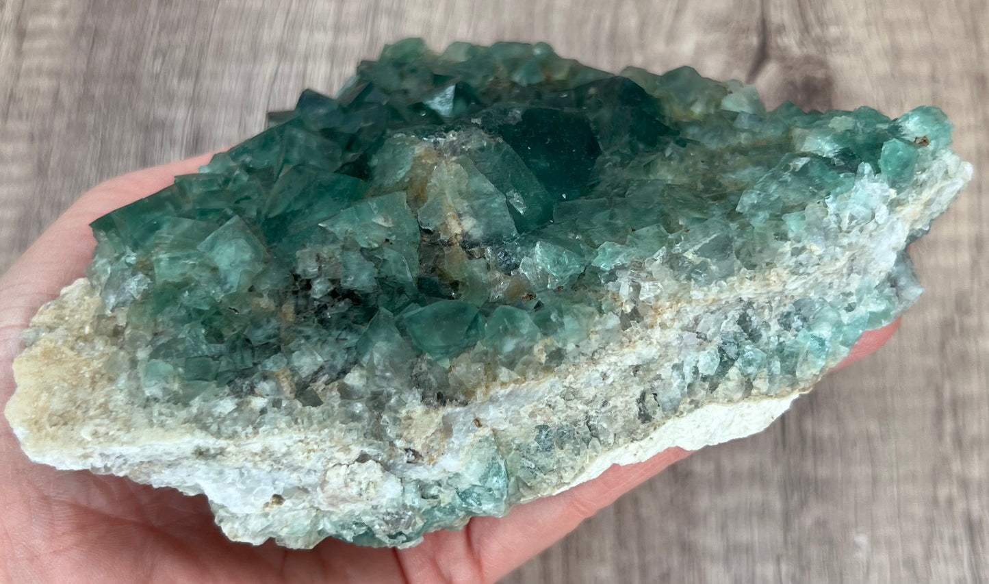 綠色螢石晶體標本