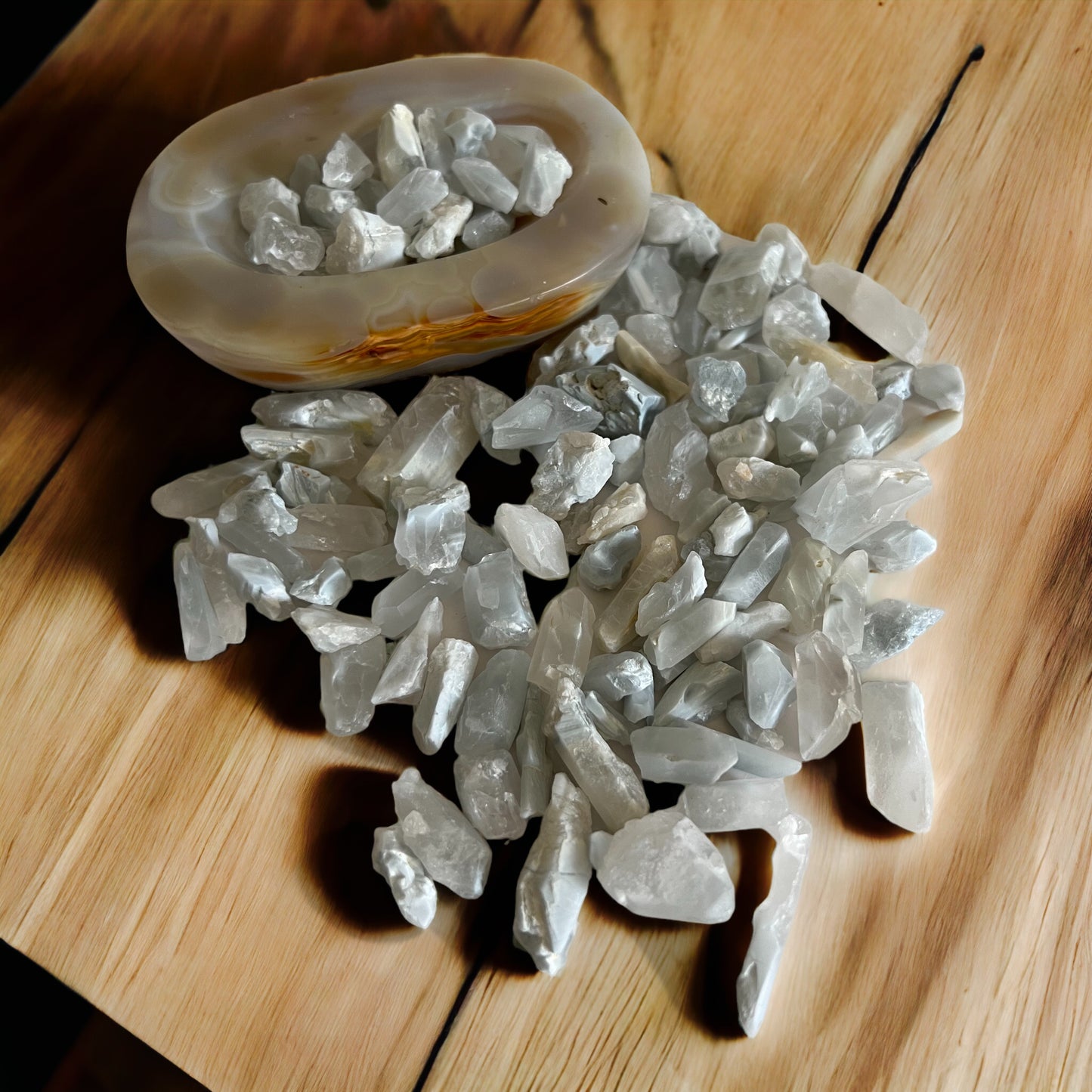 藍度母石英水晶滾珠(淺藍色,原石)