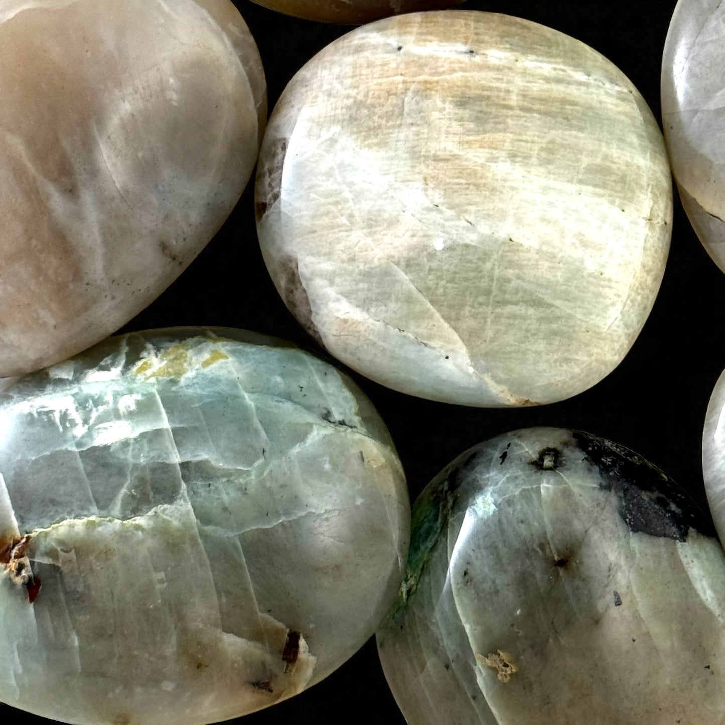 Garnierite Crystal Palm Stones