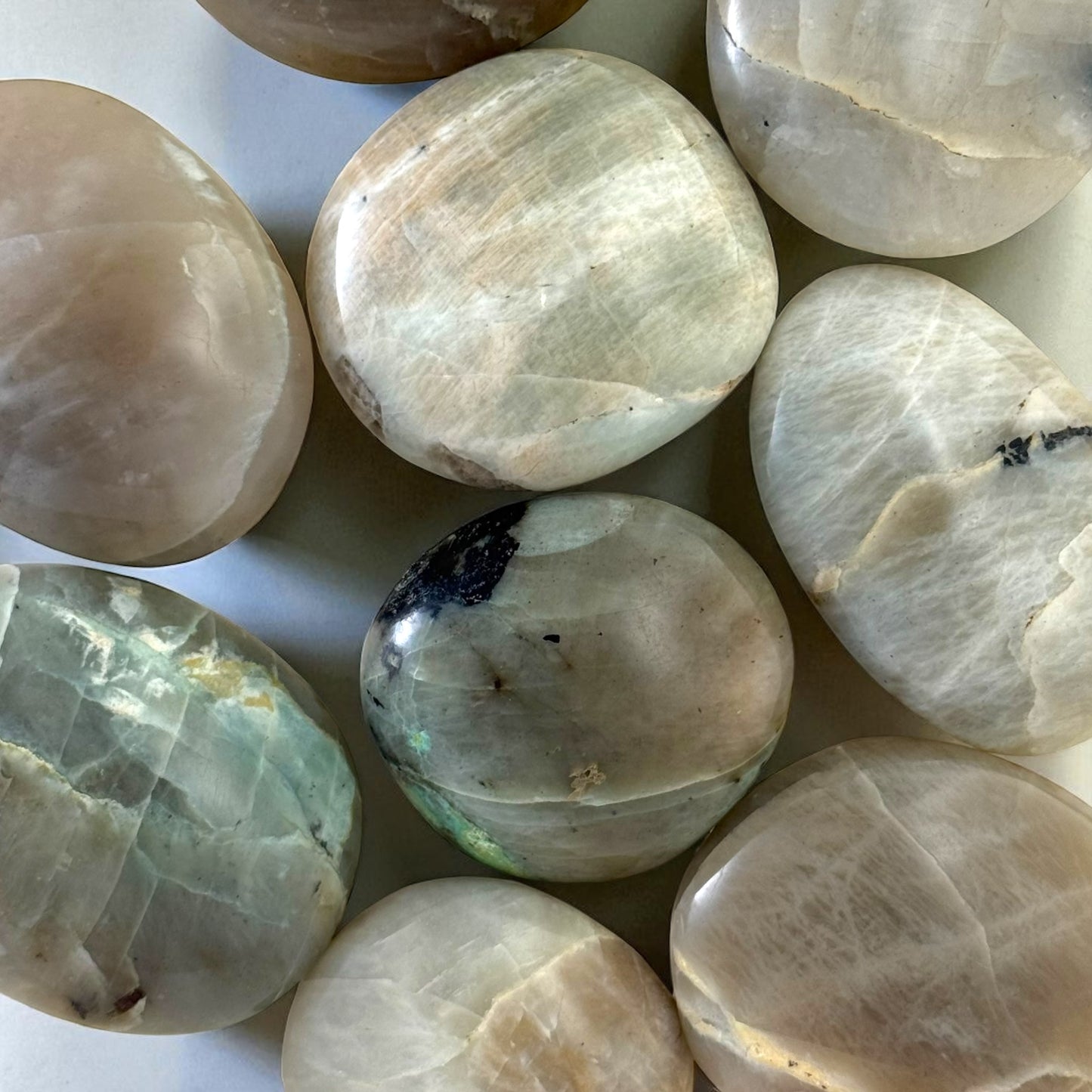 Garnierite Crystal Palm Stones