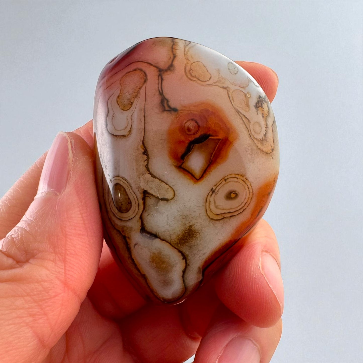 Sardonyx Agate Crystal Palm Stones