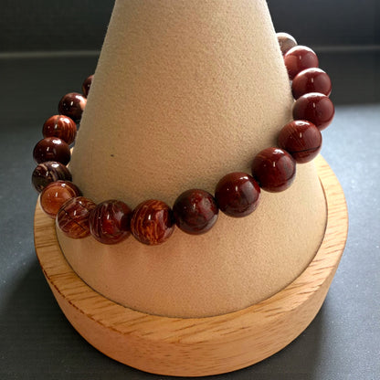 曲折紅碧玉串珠手鍊