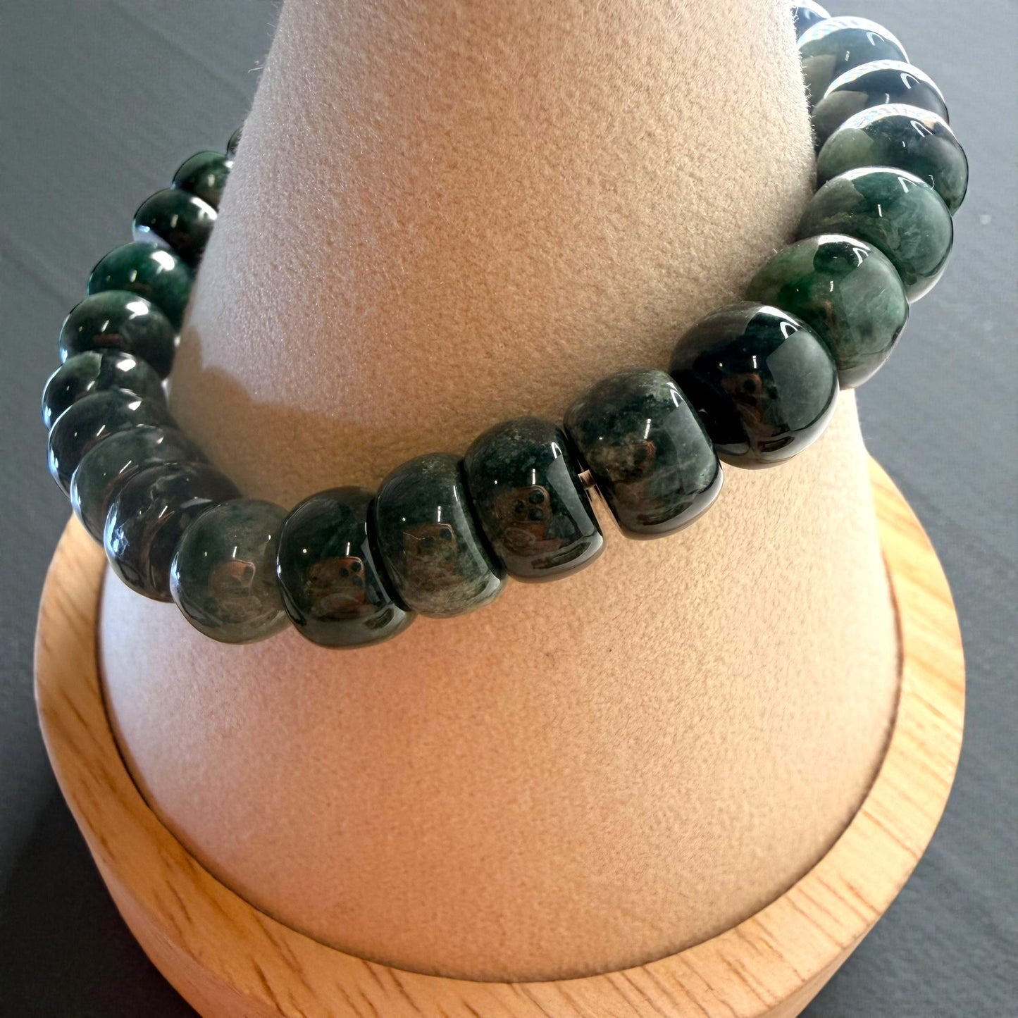 Roundel Green Burmese Jade Beaded Bracelet