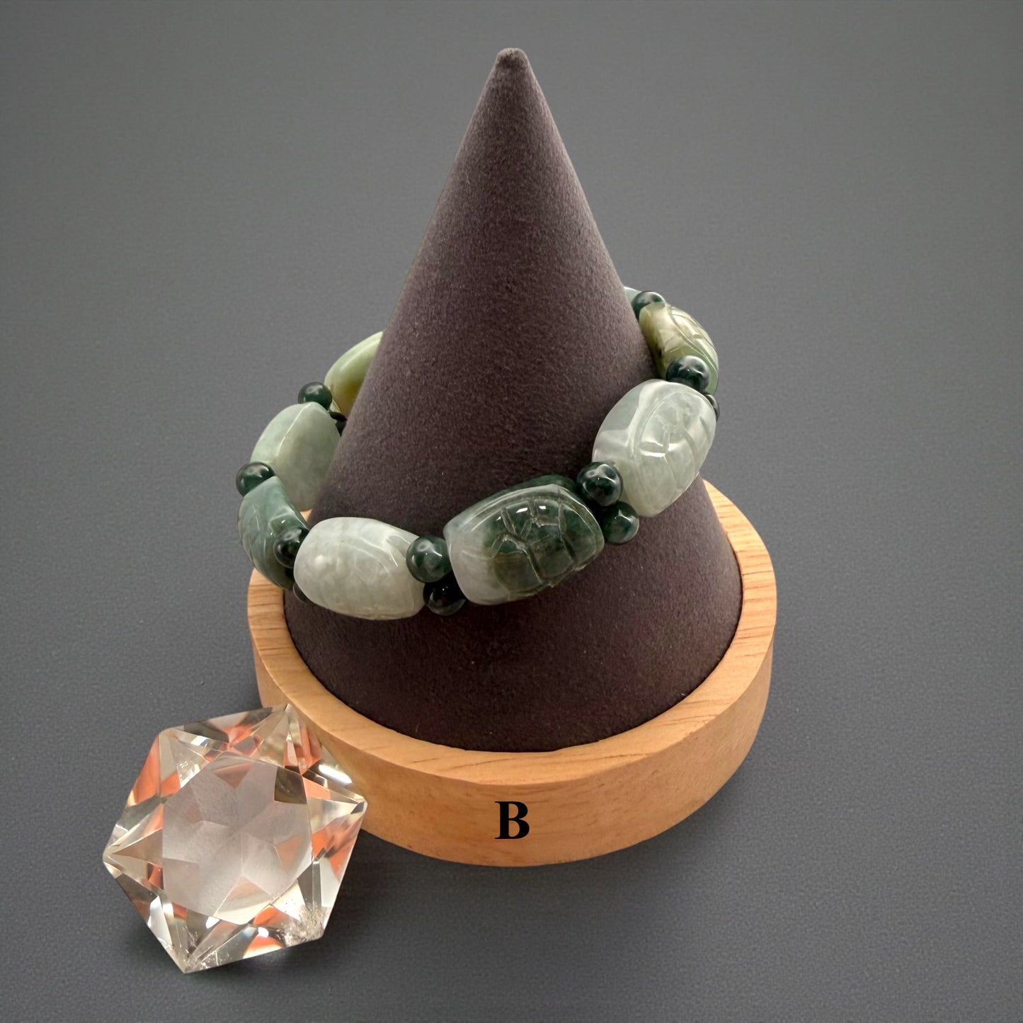 Turtle Shell Carving Burmese Jade Beaded Bracelet