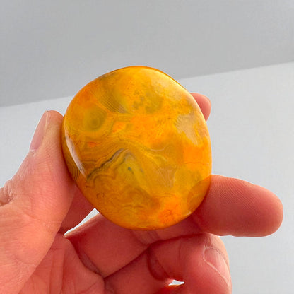 大黃蜂紅瑪瑙碧玉水晶握石