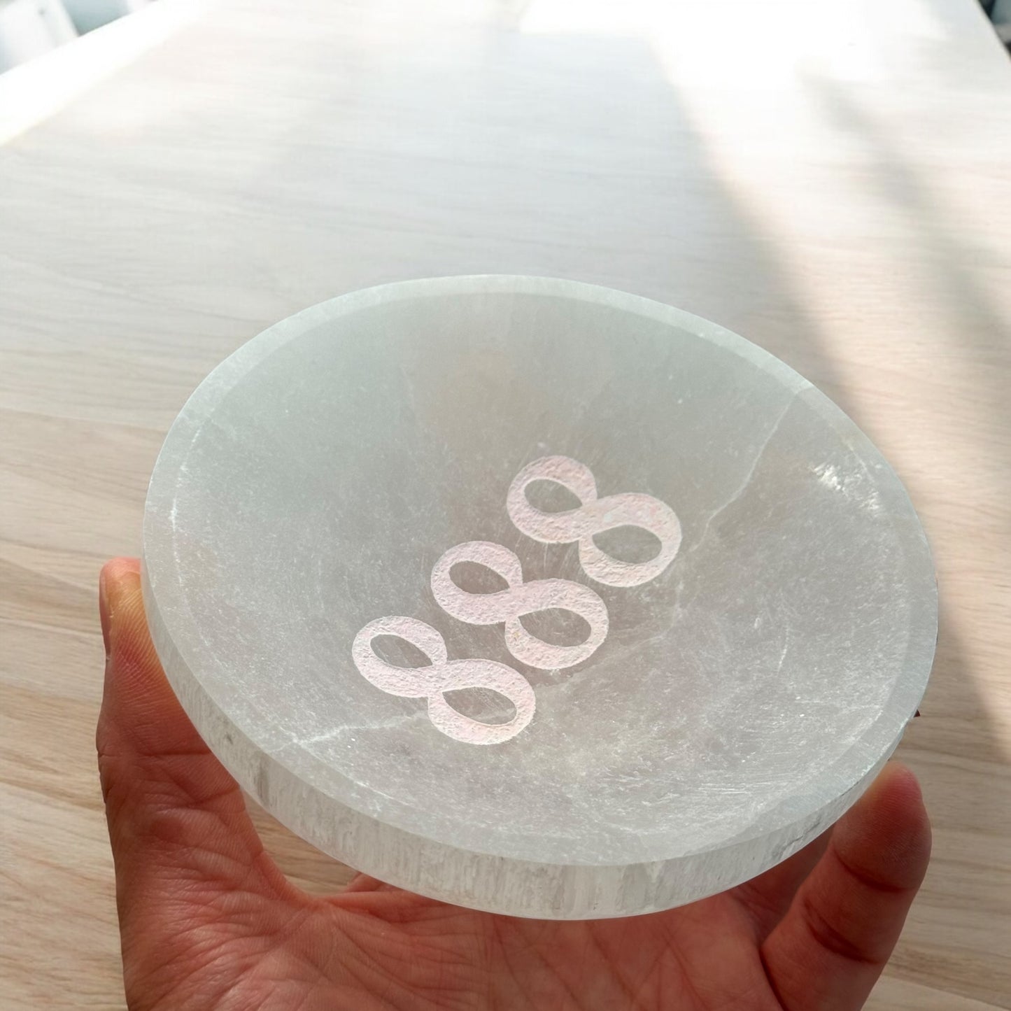 Angel Number "888" Selenite Bowl Round (M)