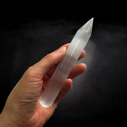 透石膏水晶矛